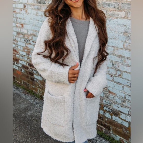 Barefoot Dreams Boucle Hooded Cardi in Faded Rose